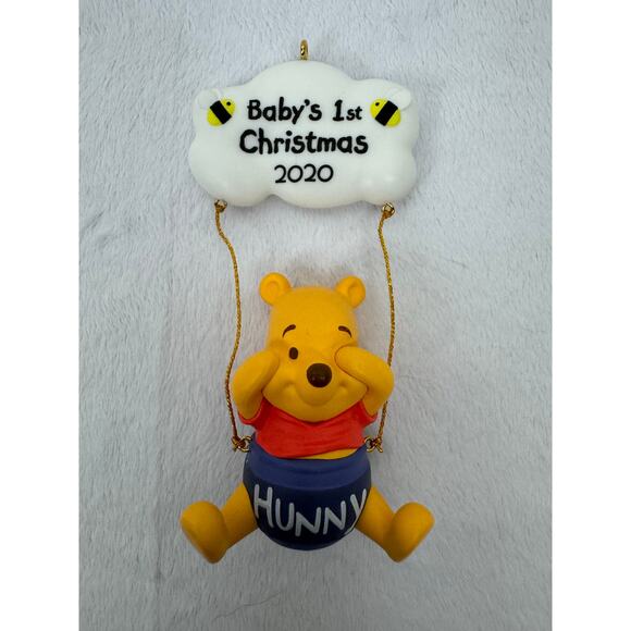 2020 Hallmark Keepsake Baby’s First Christmas Winnie the Pooh Ornament with box - Picture 1 of 6